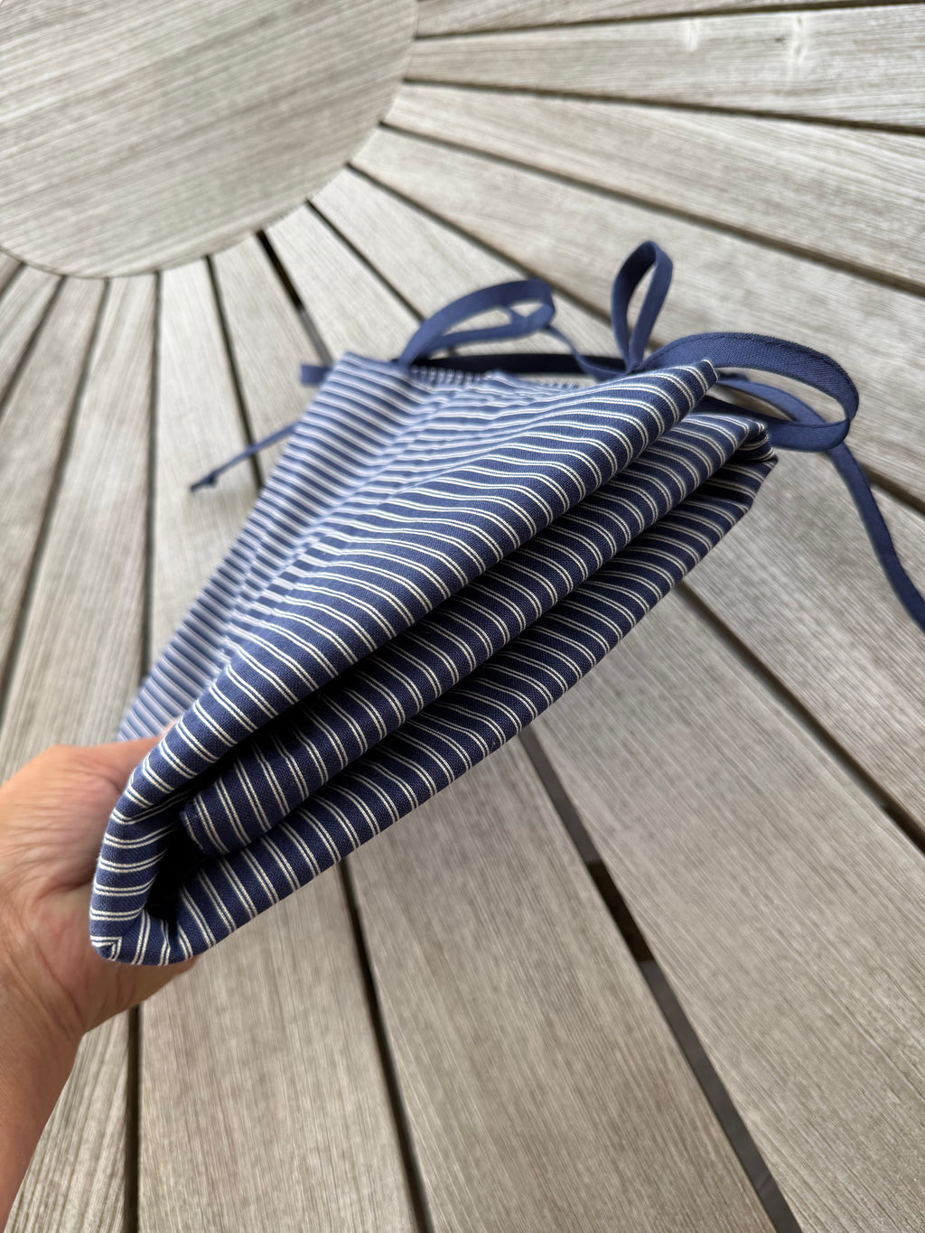 Strikke-Værktøjs-Etui 1. Stribet blå/beige