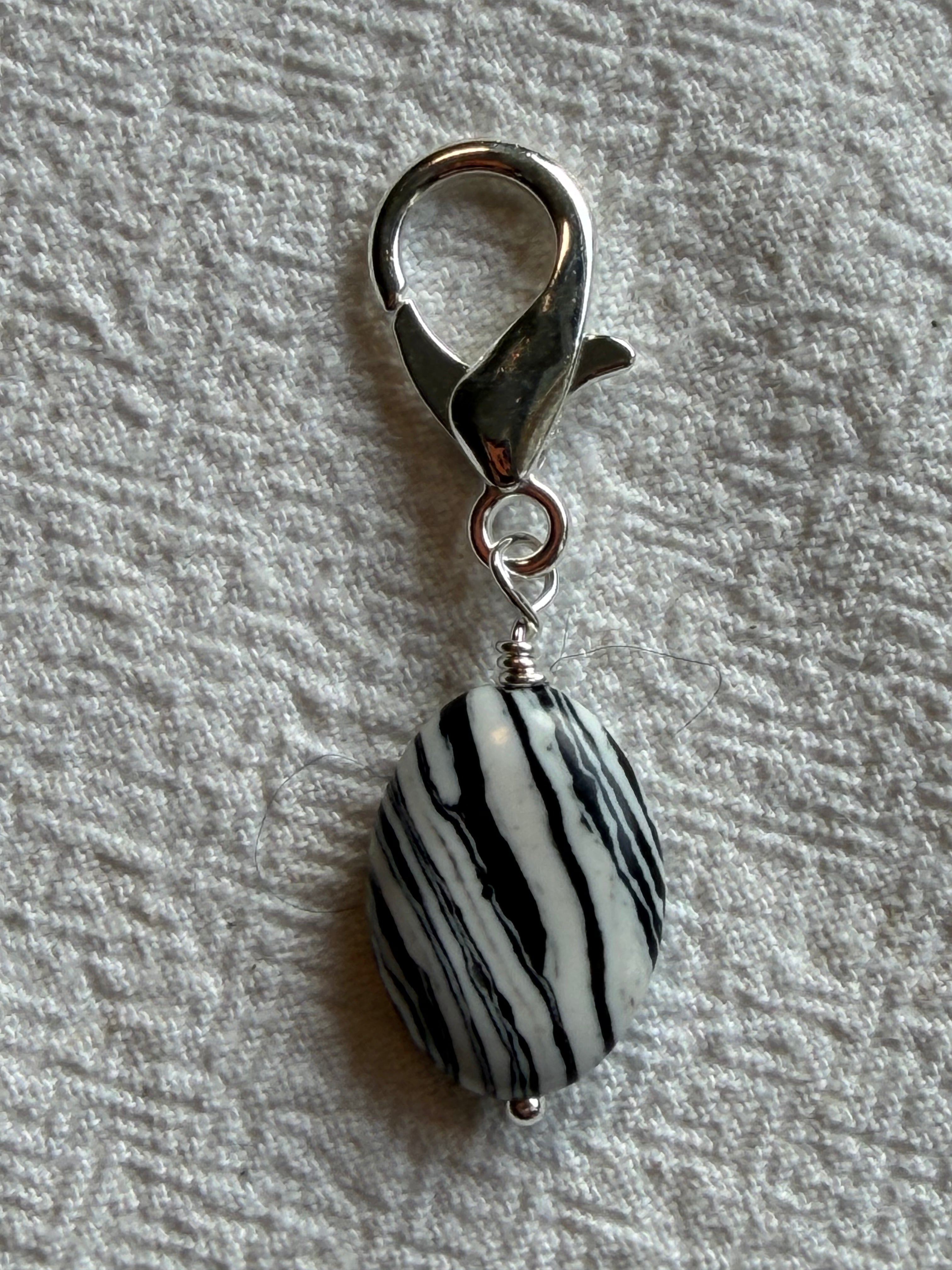 Raglan Markør sæt 9 forsølvet/forgyldt - Med 9 markører - de 8 som på billedet, den 9. Vælger du selv - Du vælger ringestørrelse - Du vælger med holder 229.- / uden holder 199.-