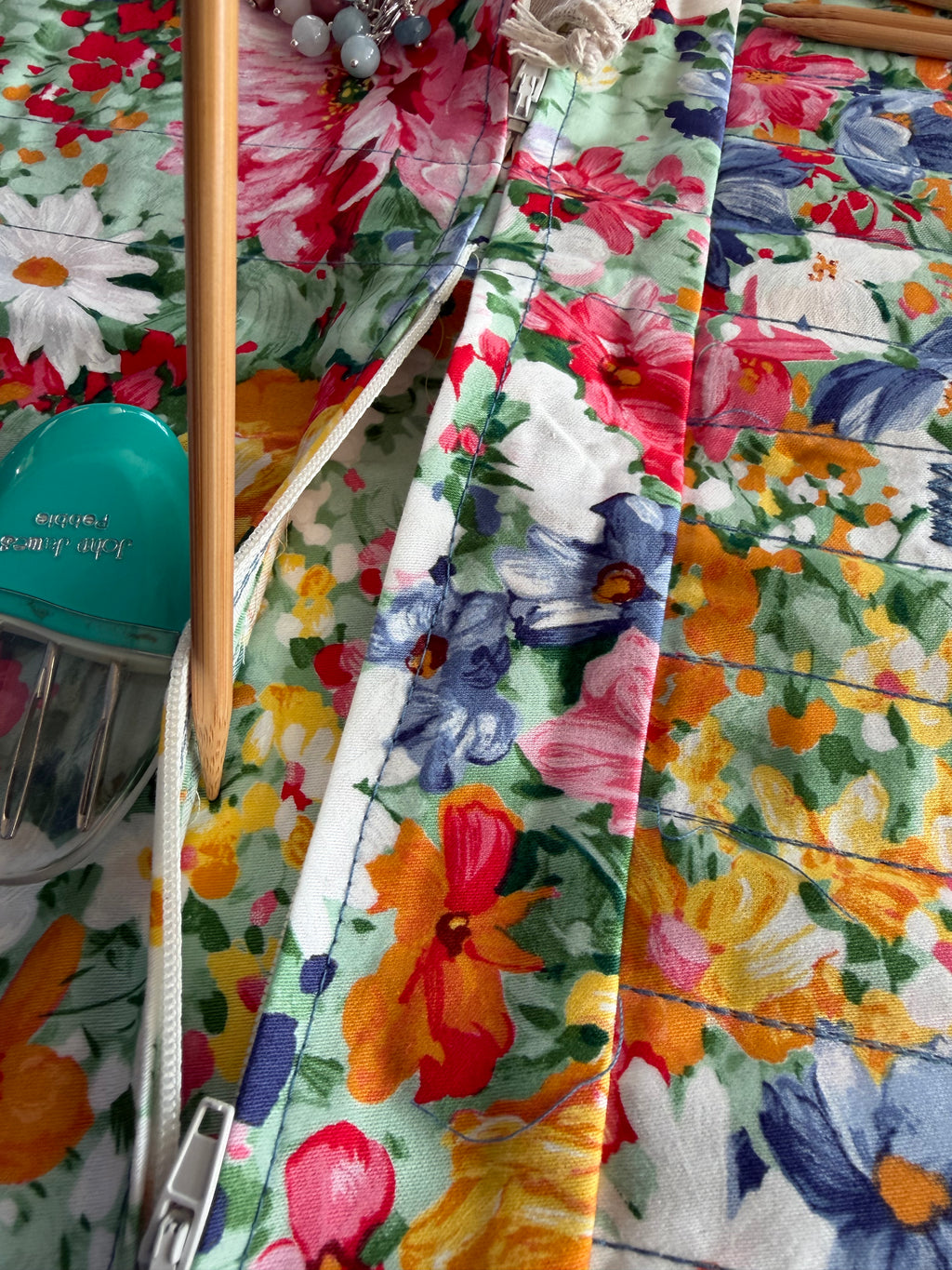 Strikke-Værktøjs-Etui 10. -Sommer Blomster