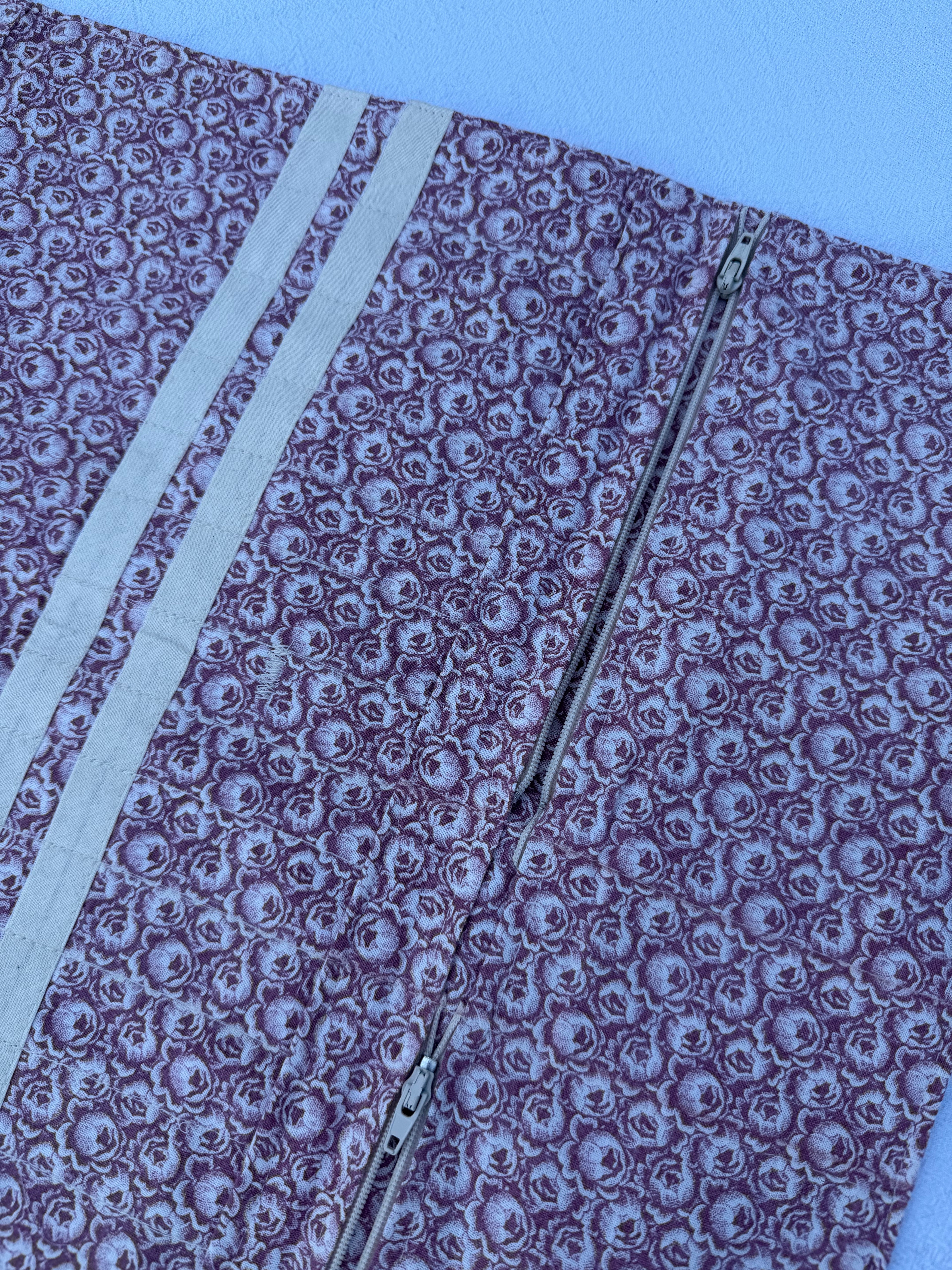 Strikke-Værktøjs-Etui 7. - Blomster lys støvet rosa - Handmade by Nogetfralene