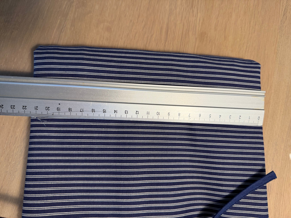Strikke-Værktøjs-Etui 2. Stribet blå/lys beige