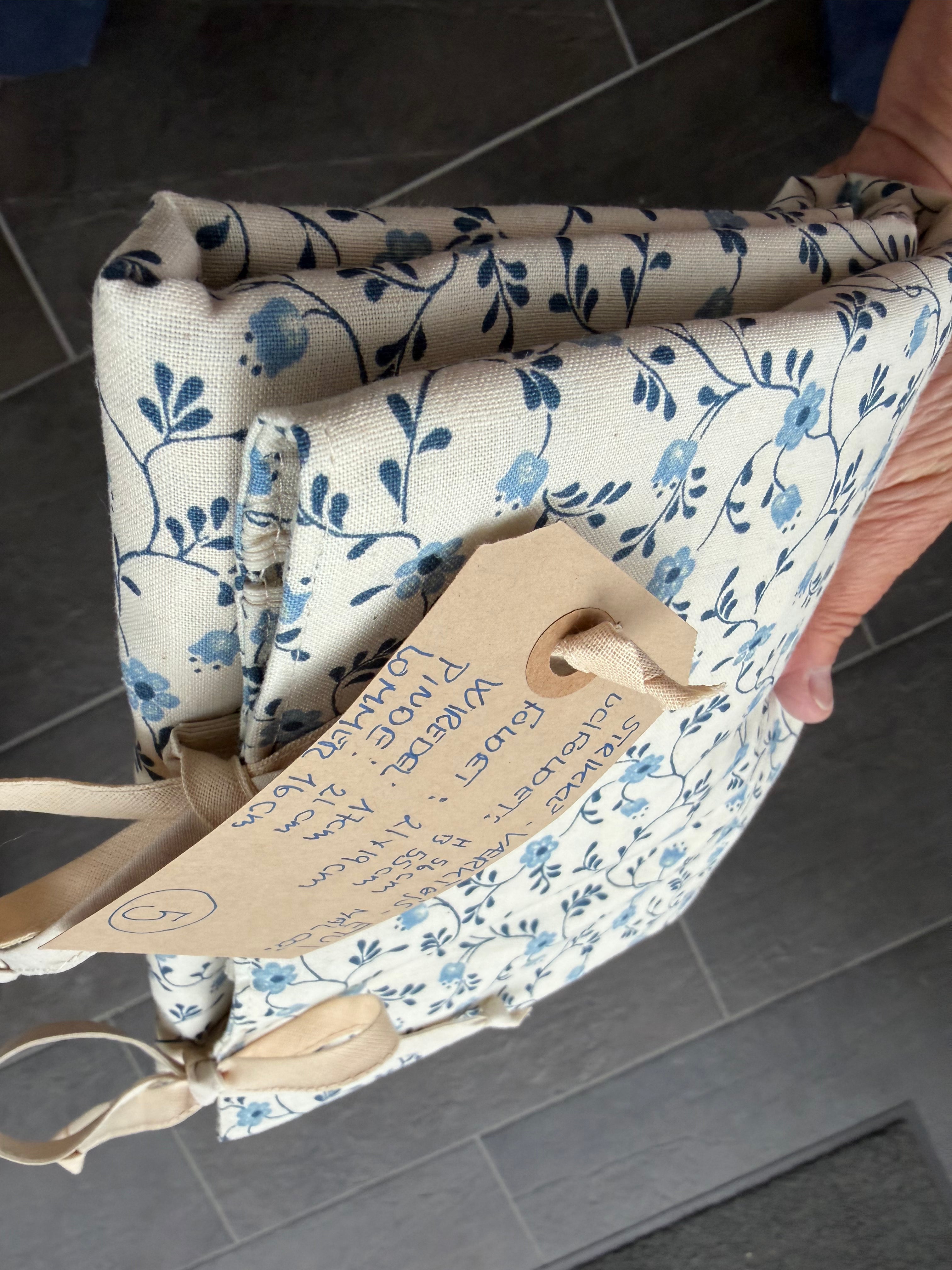 Strikke-Værktøjs-Etui 5. Blå blomst