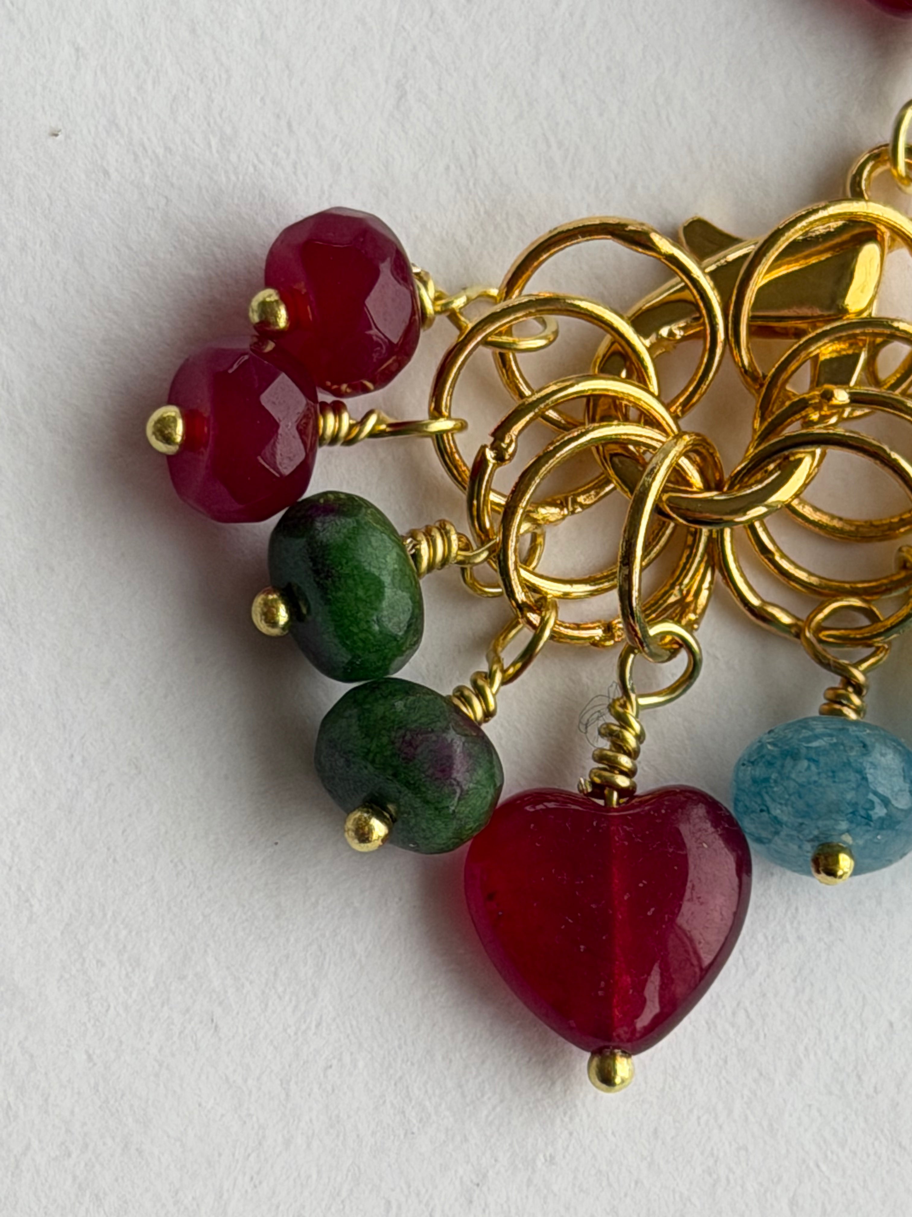Maskemarkør sæt Rondeller - Rødt Hjerte forgyldt. Op til 7 mm. Akvamarin, Gul Jade, Granat og Smaragd