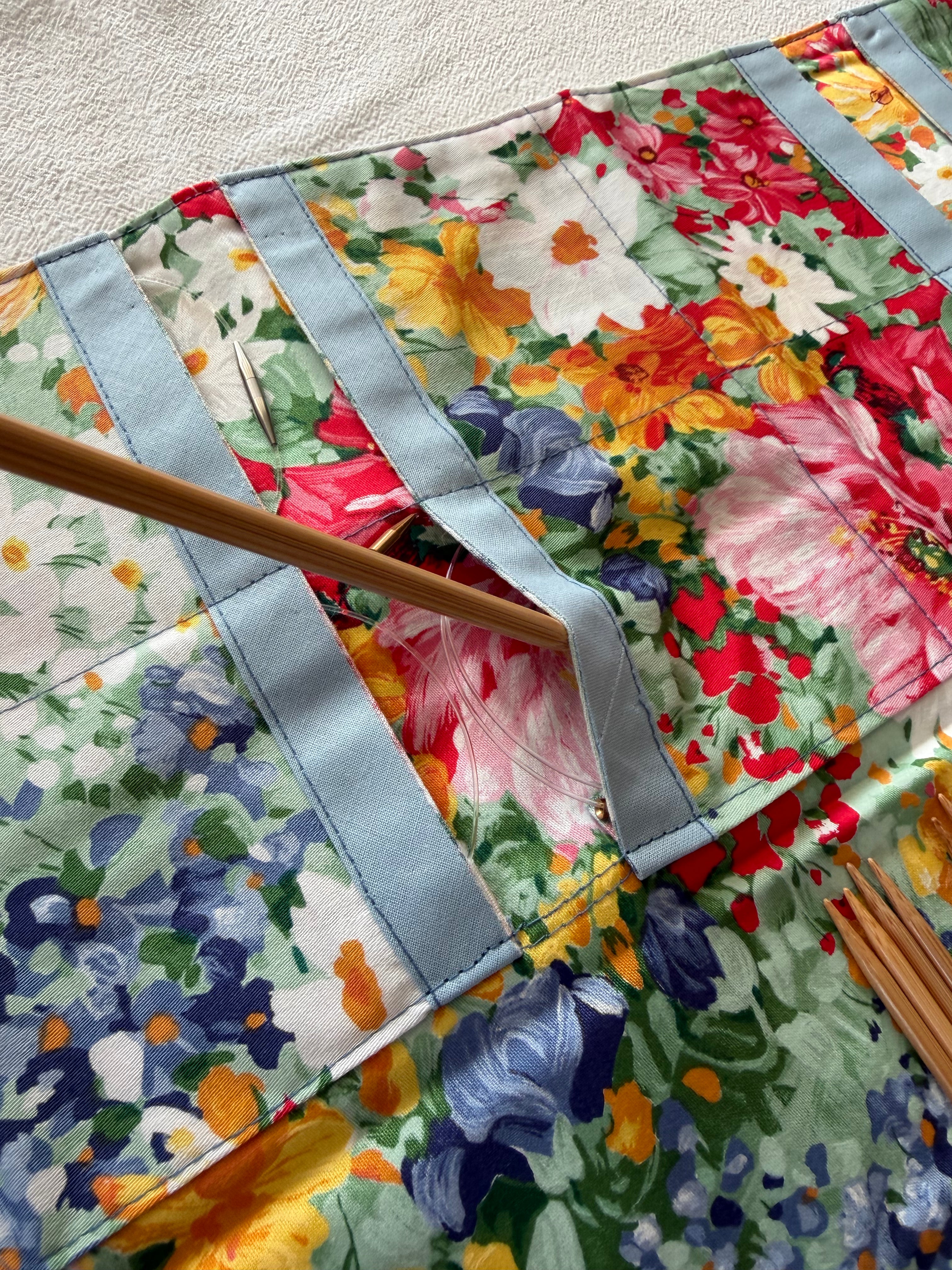 Strikke-Værktøjs-Etui 10. -Sommer Blomster