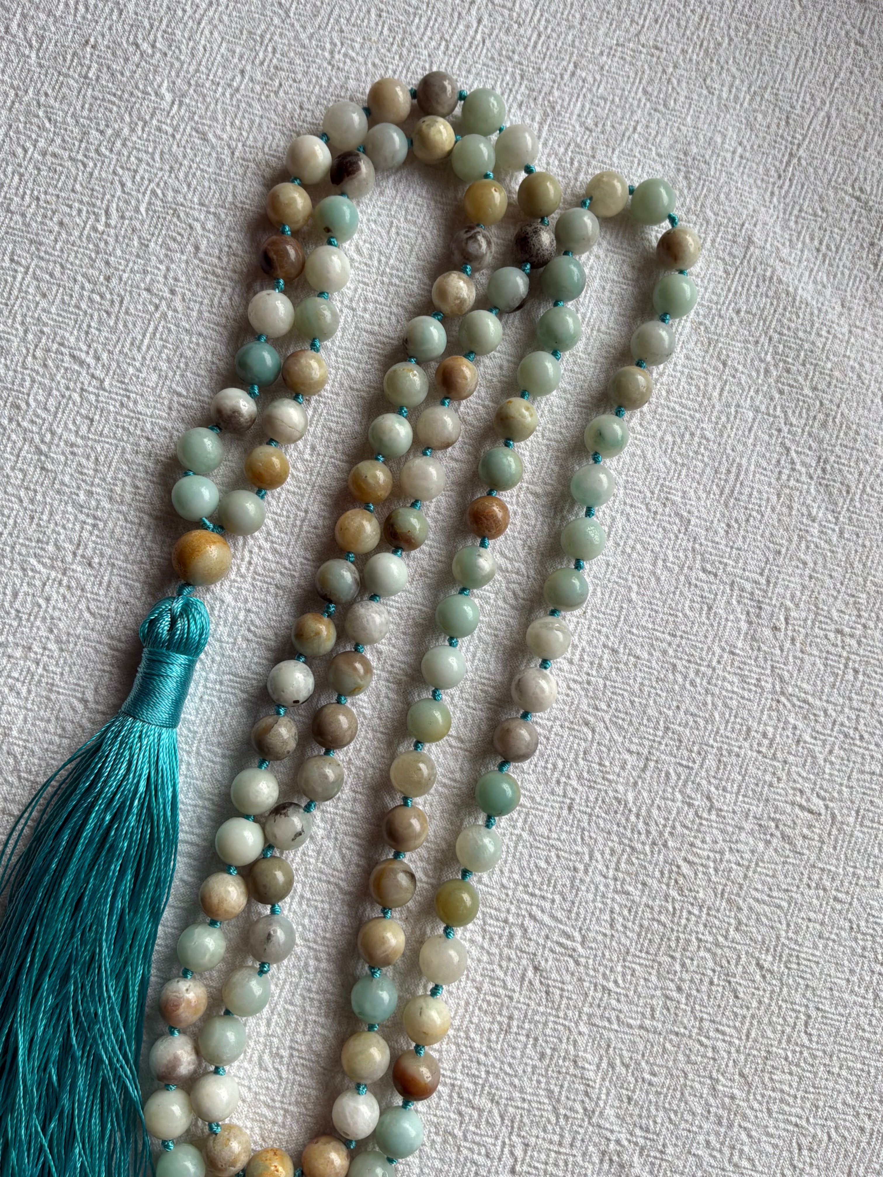 Mala halskæde 108 sten 8mm Amazonit med klassisk kvast
