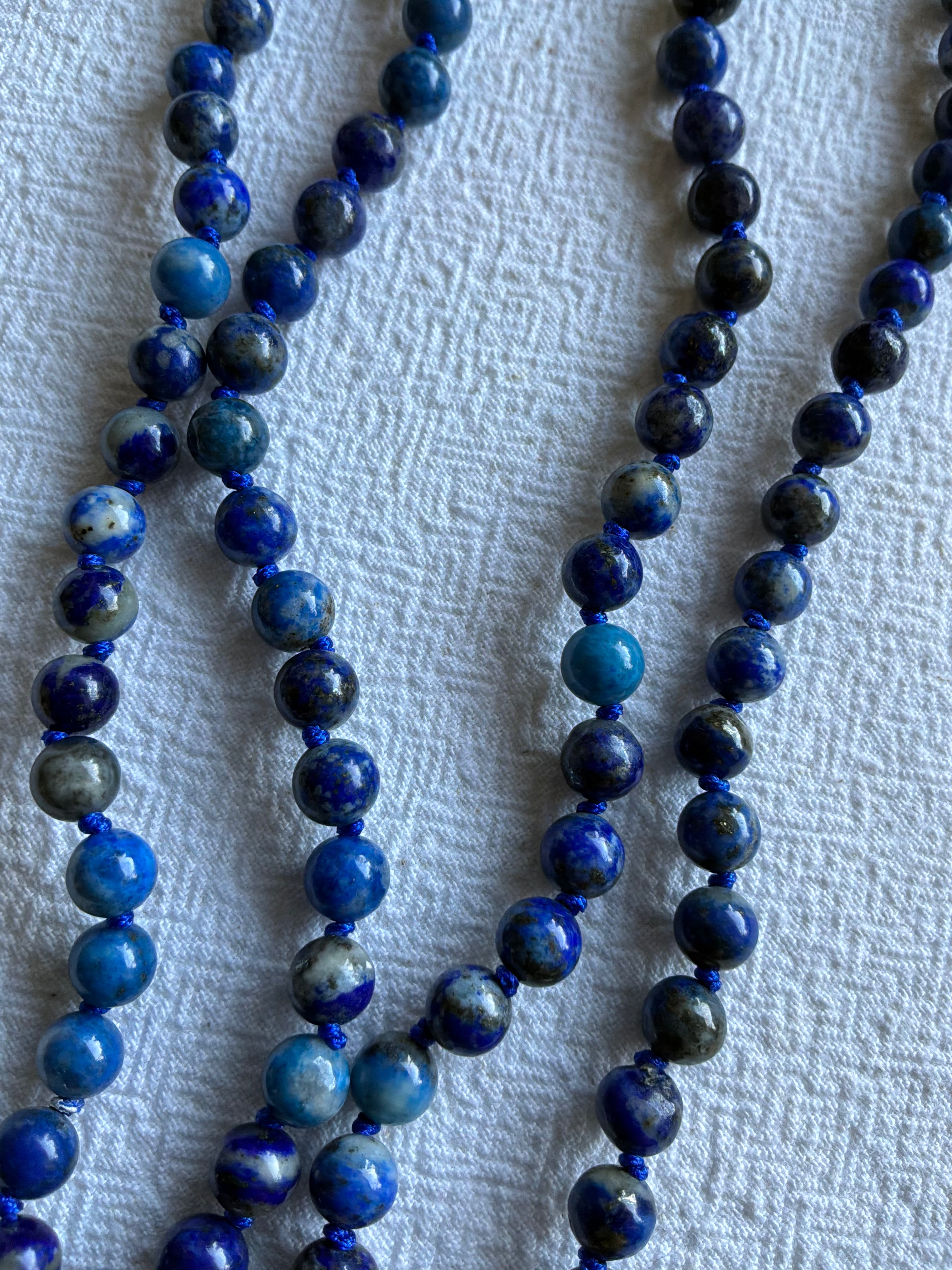 Mala halskæde 108 sten 6mm stenLapis Lazuli  - Med klassisk knude