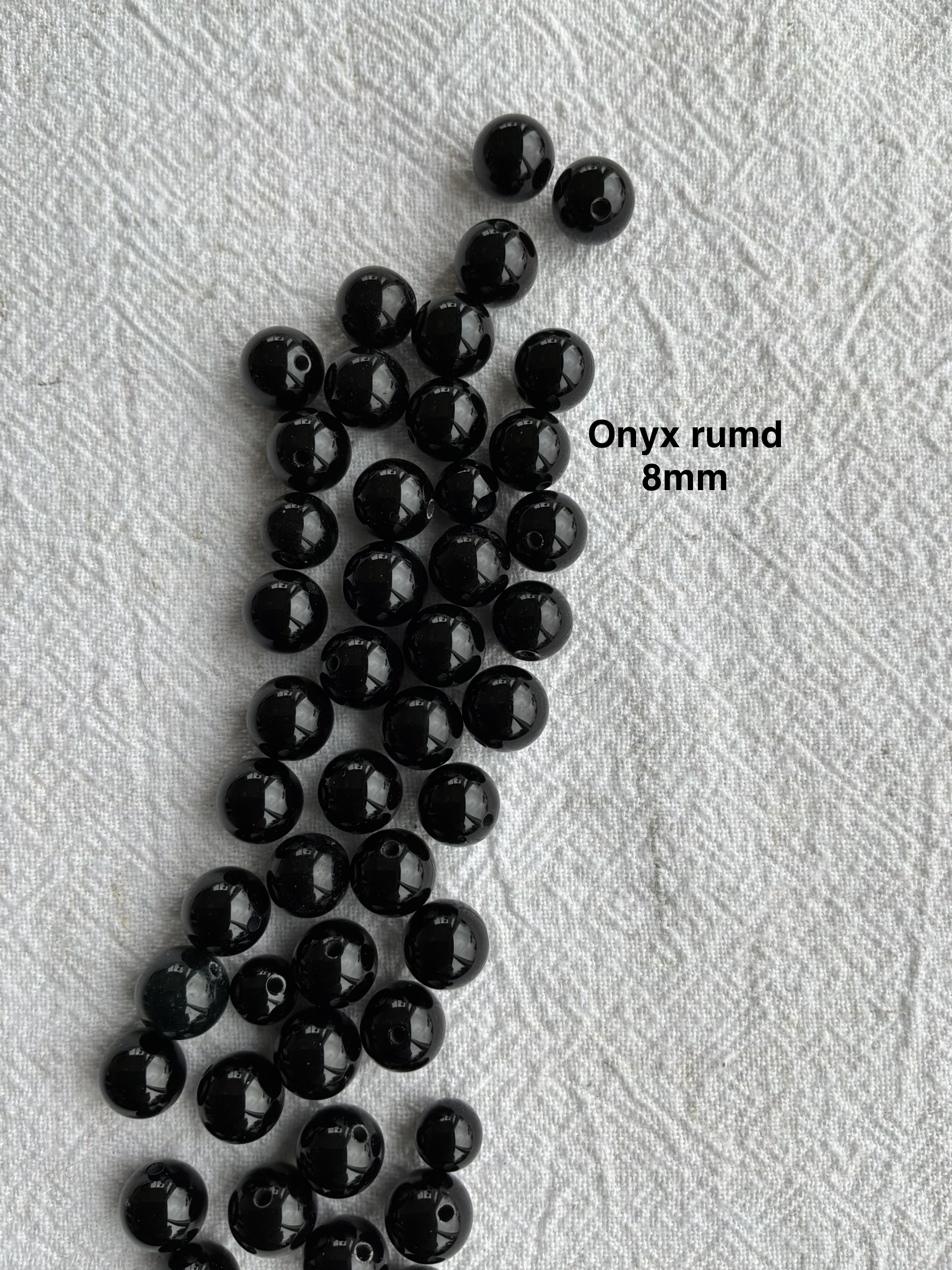 Maskemarkør sten - Onyx, Alabast, hvid agat, howlite hvid - Hvide og Sorte - Passer på op til 10mm strikkepinde