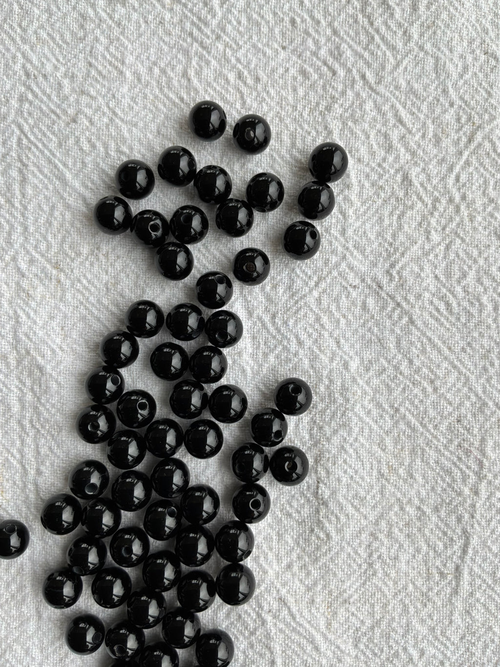 Maskemarkør sten - Onyx, Alabast, hvid agat, howlite hvid - Hvide og Sorte - Passer på op til 10mm strikkepinde