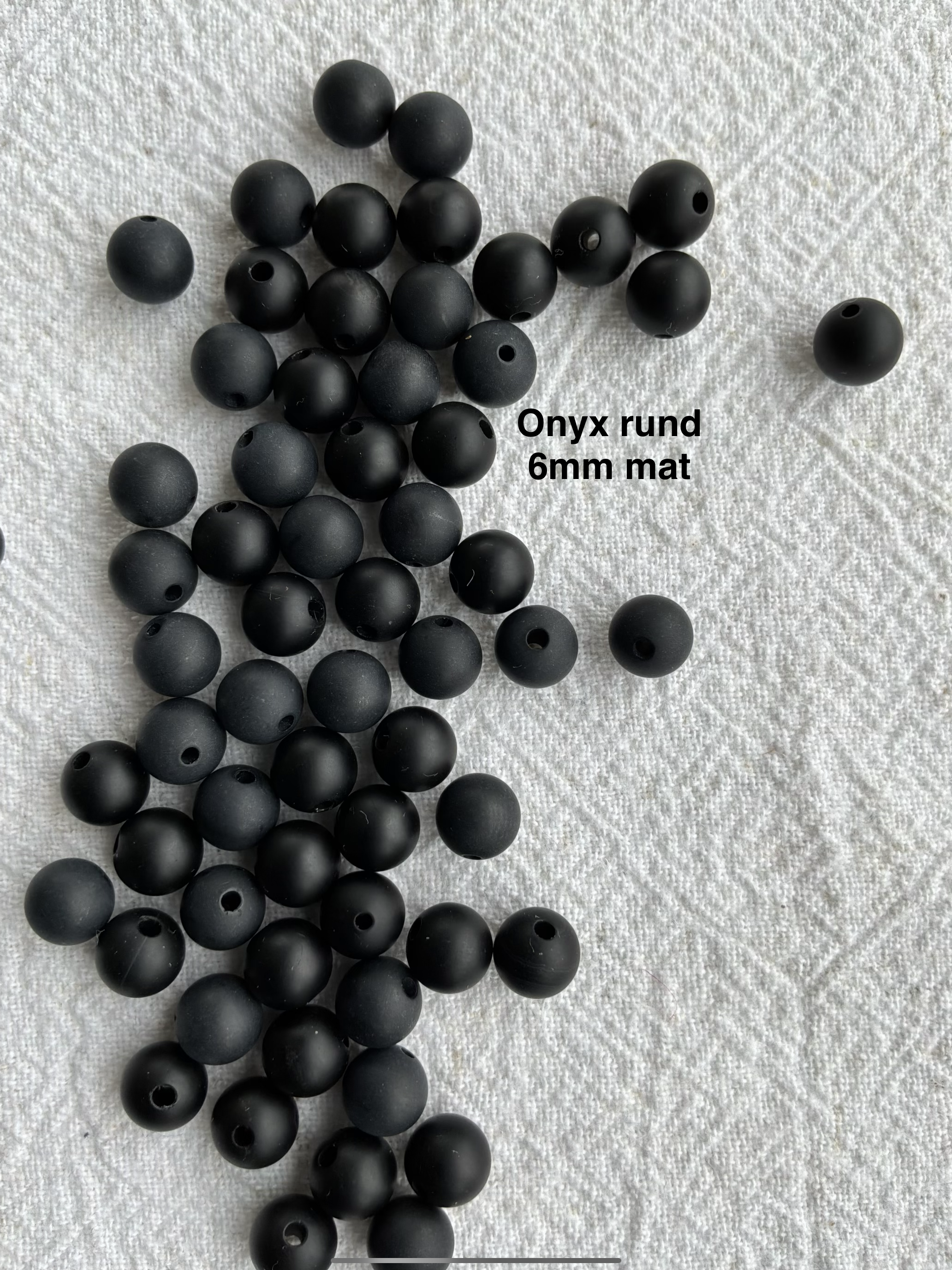 Maskemarkør sten - Onyx, Alabast, hvid agat, howlite hvid - Hvide og Sorte - Passer på op til 10mm strikkepinde