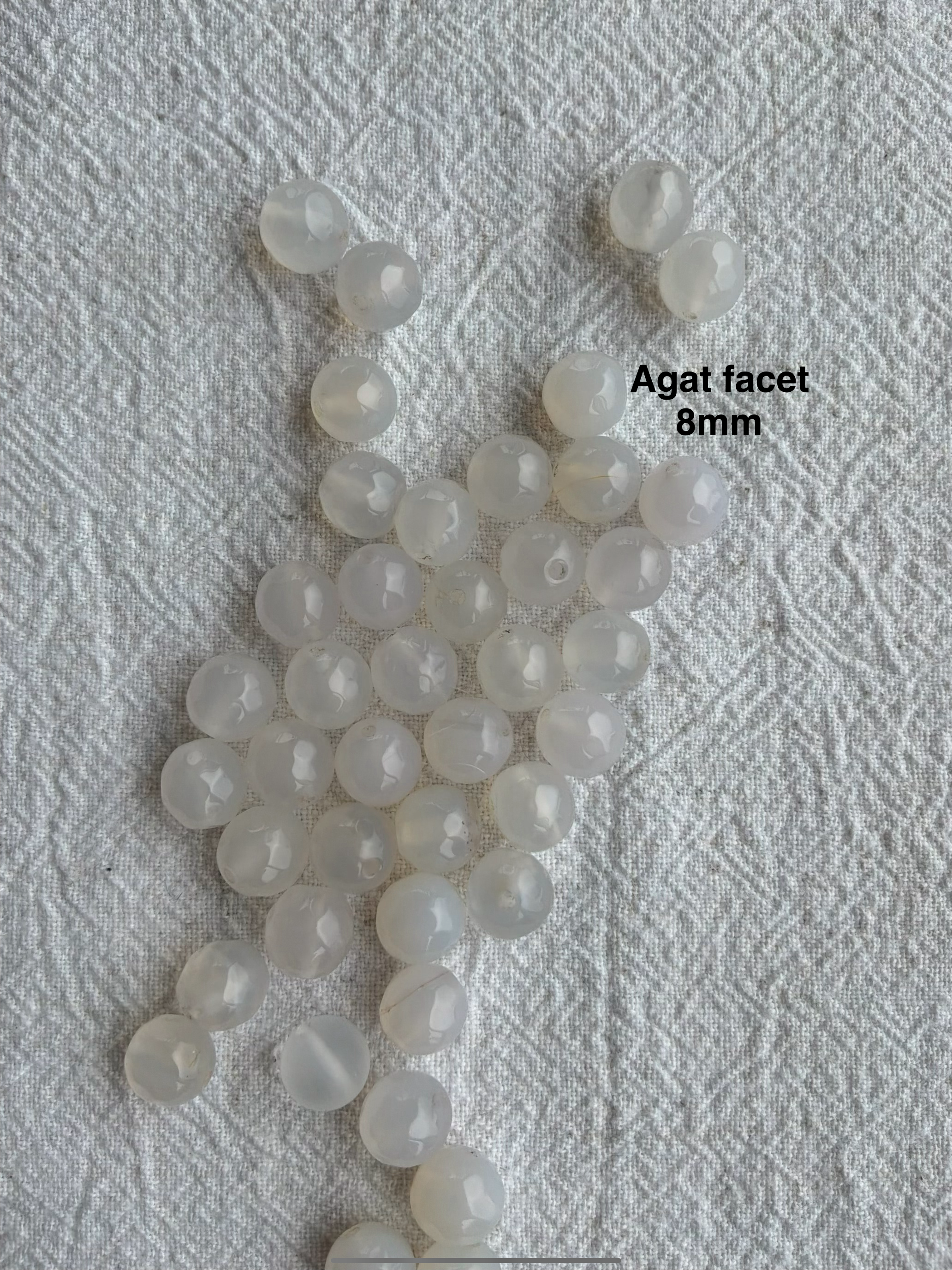 Maskemarkør sten - Onyx, Alabast, hvid agat, howlite hvid - Hvide og Sorte - Passer på op til 10mm strikkepinde