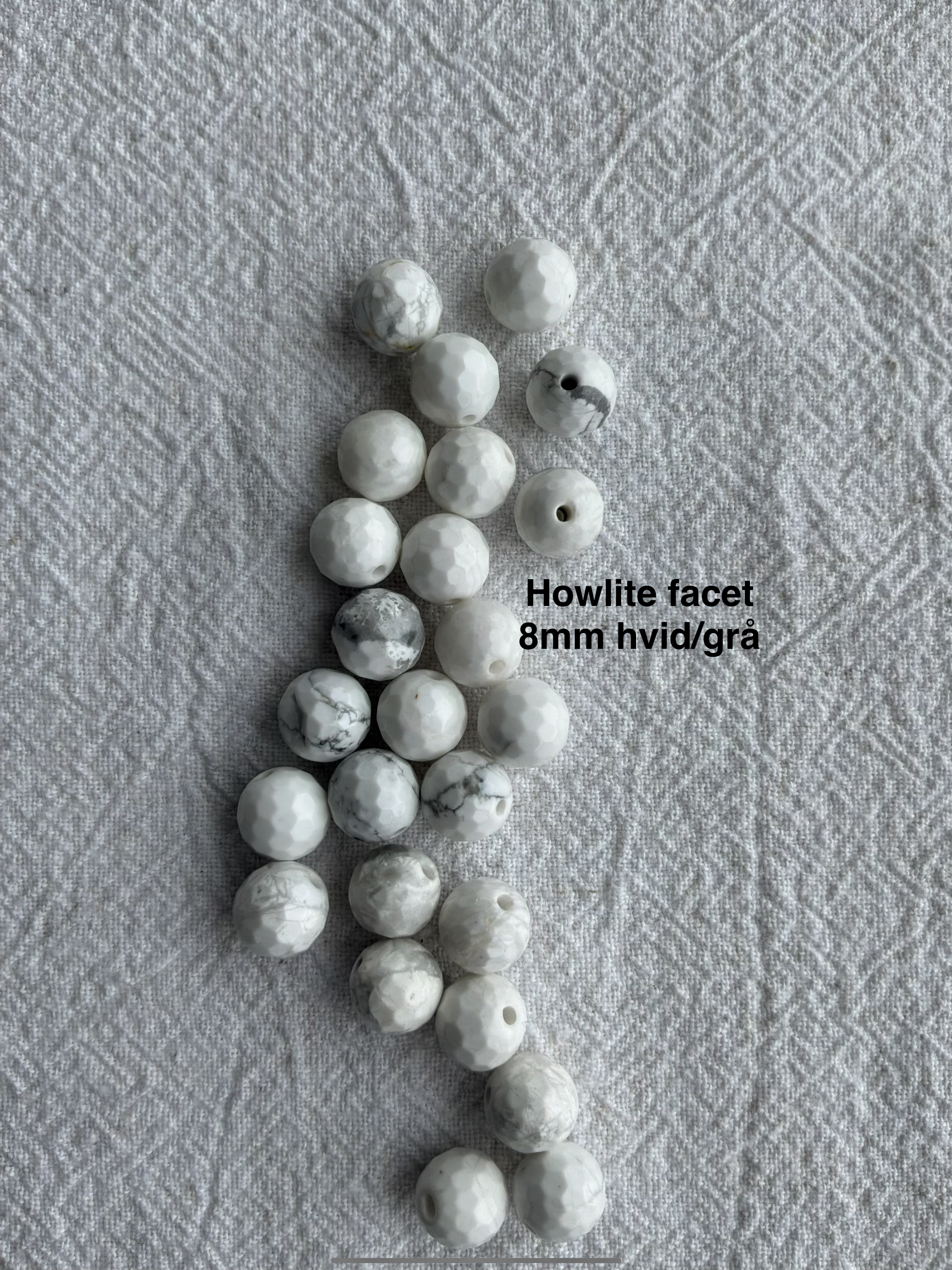 Maskemarkør sten - Onyx, Alabast, hvid agat, howlite hvid - Hvide og Sorte - Passer på op til 10mm strikkepinde