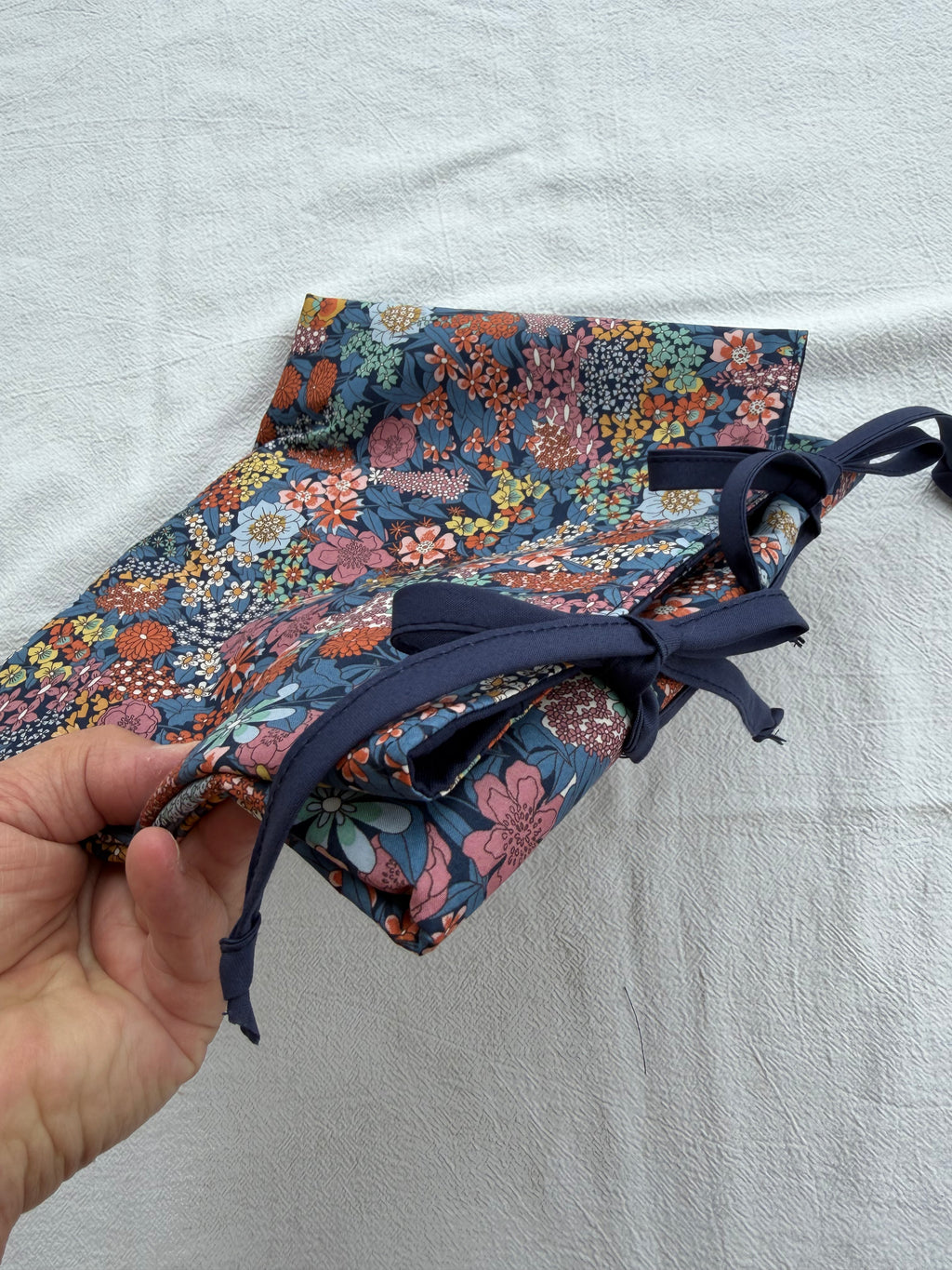 Strikke-Værktøjs-Etui - L6 - Liberty stof