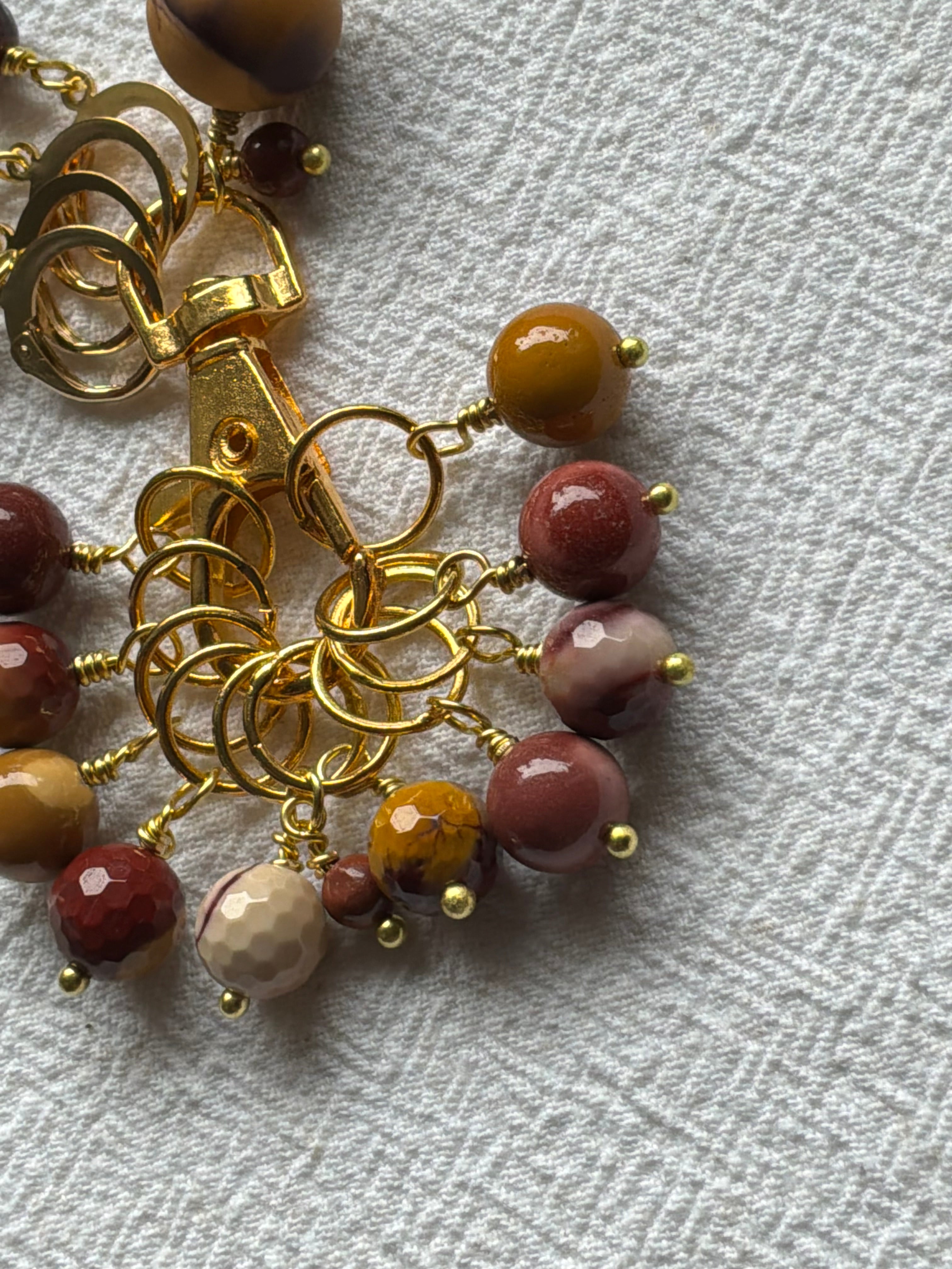 Maskemarkør sæt Mookite. Forgyldte markører der passer på op til 7 mm og åbenlukkelige