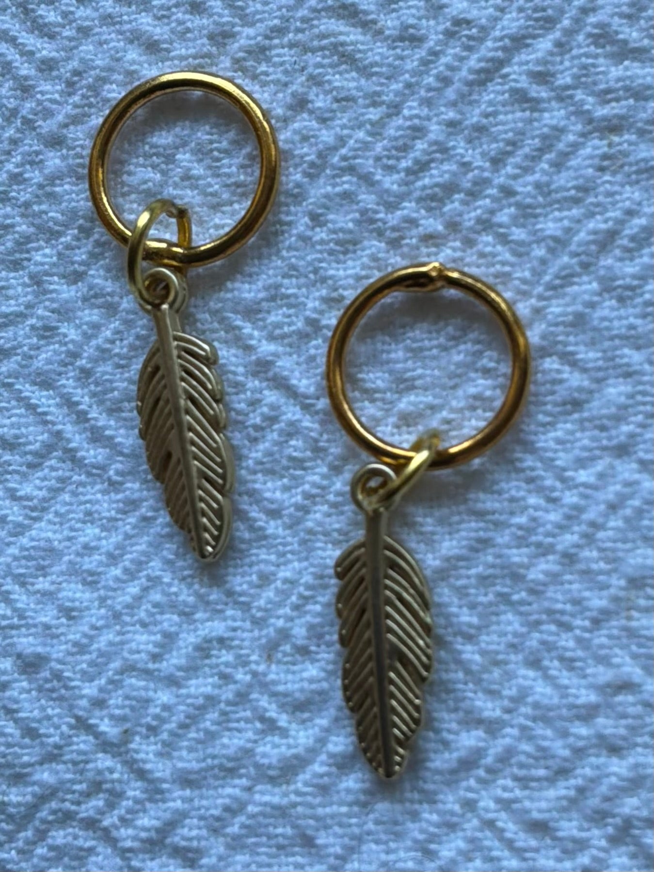 Maskemarkør forgyldt Fjer 15x5mm  Vælg Op til 7mm, 10mm, 12mm eller åbenlukkelig