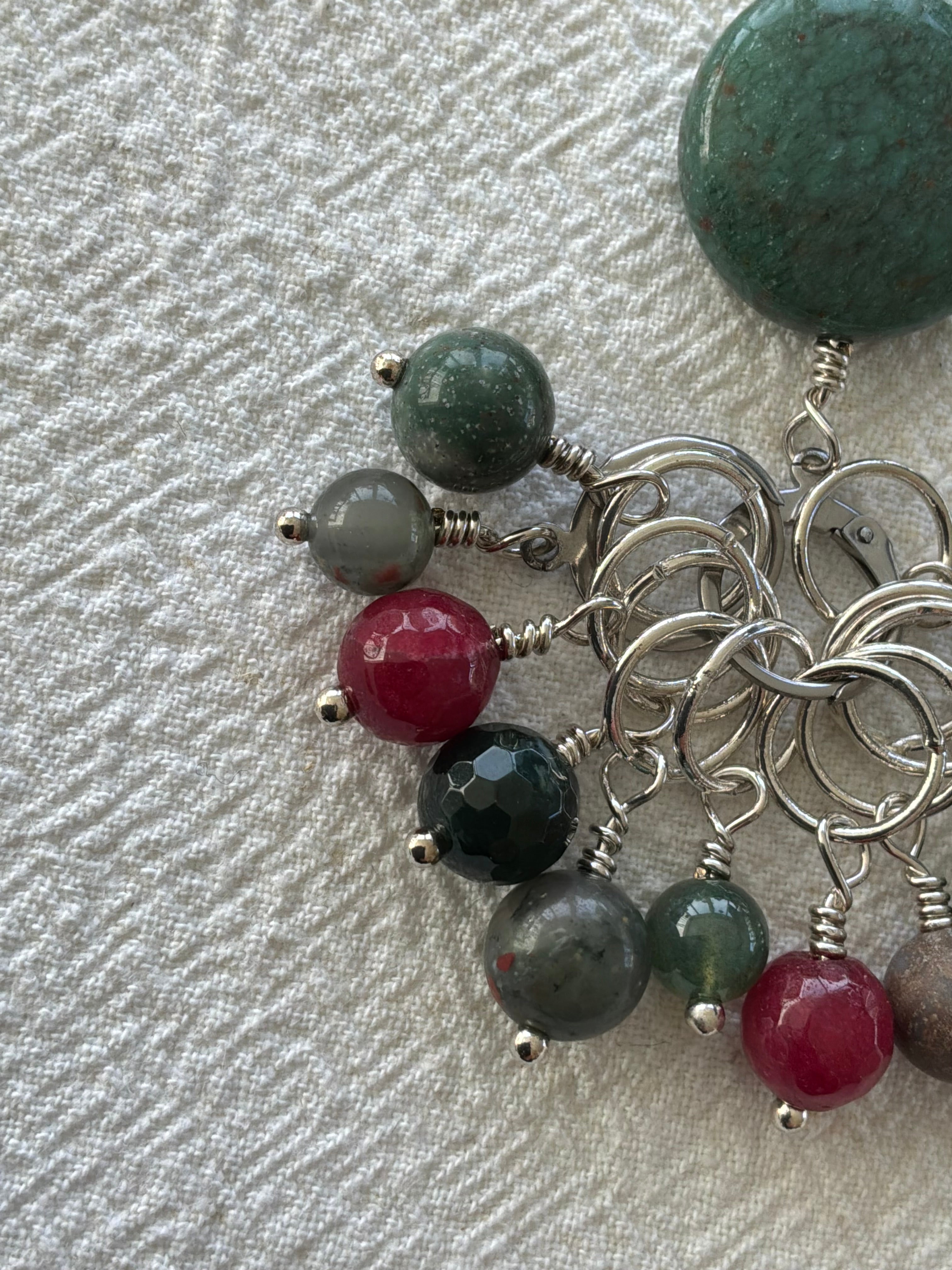 Maskemarkør sæt  Indisk Agat, Rubin, Blod agat og Mos Agat forsølvet. Op til 7 mm pinde