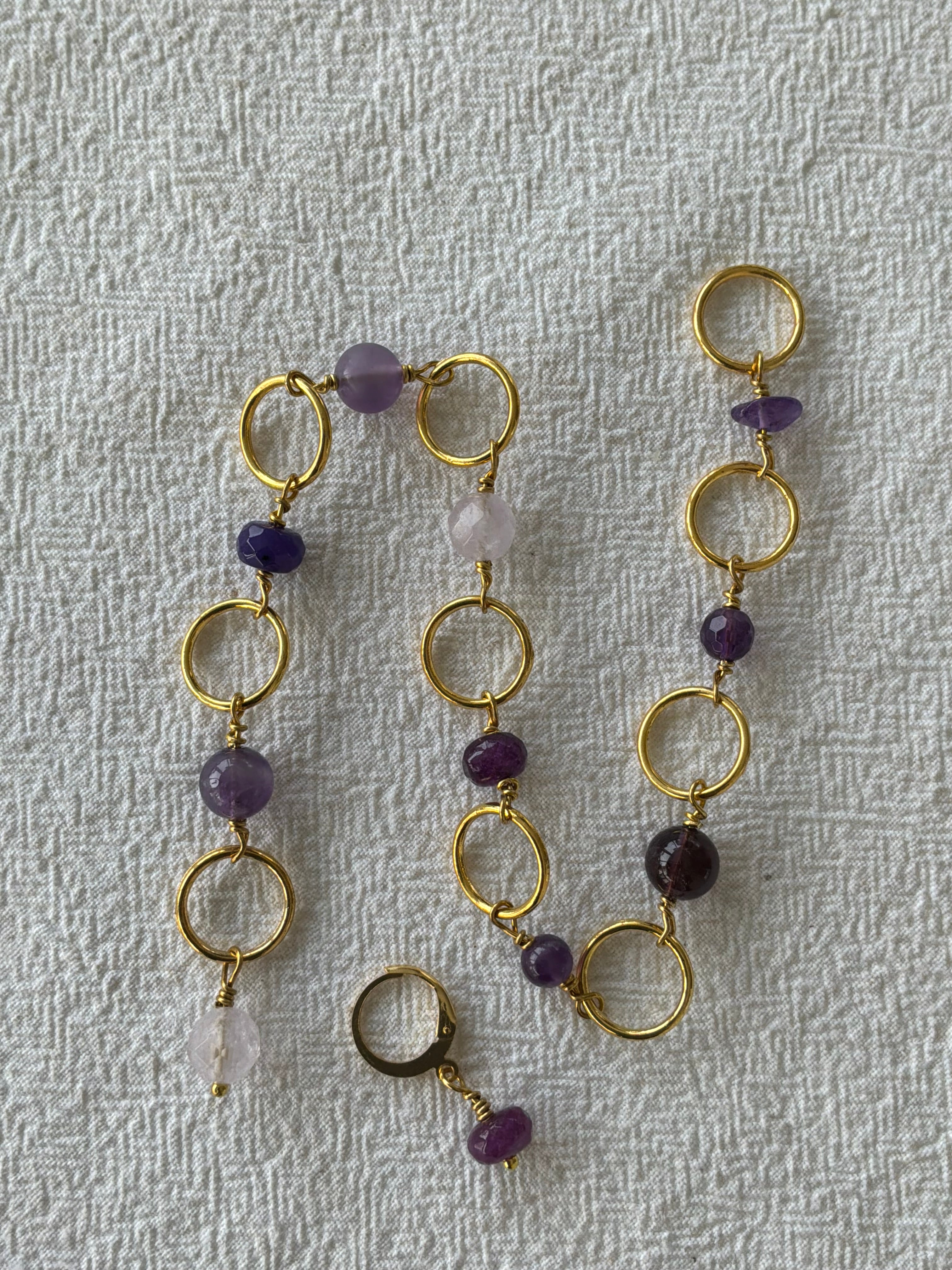 Strikkefisk forgyldt 10 ringe passer på op 10 mm. Ametyster