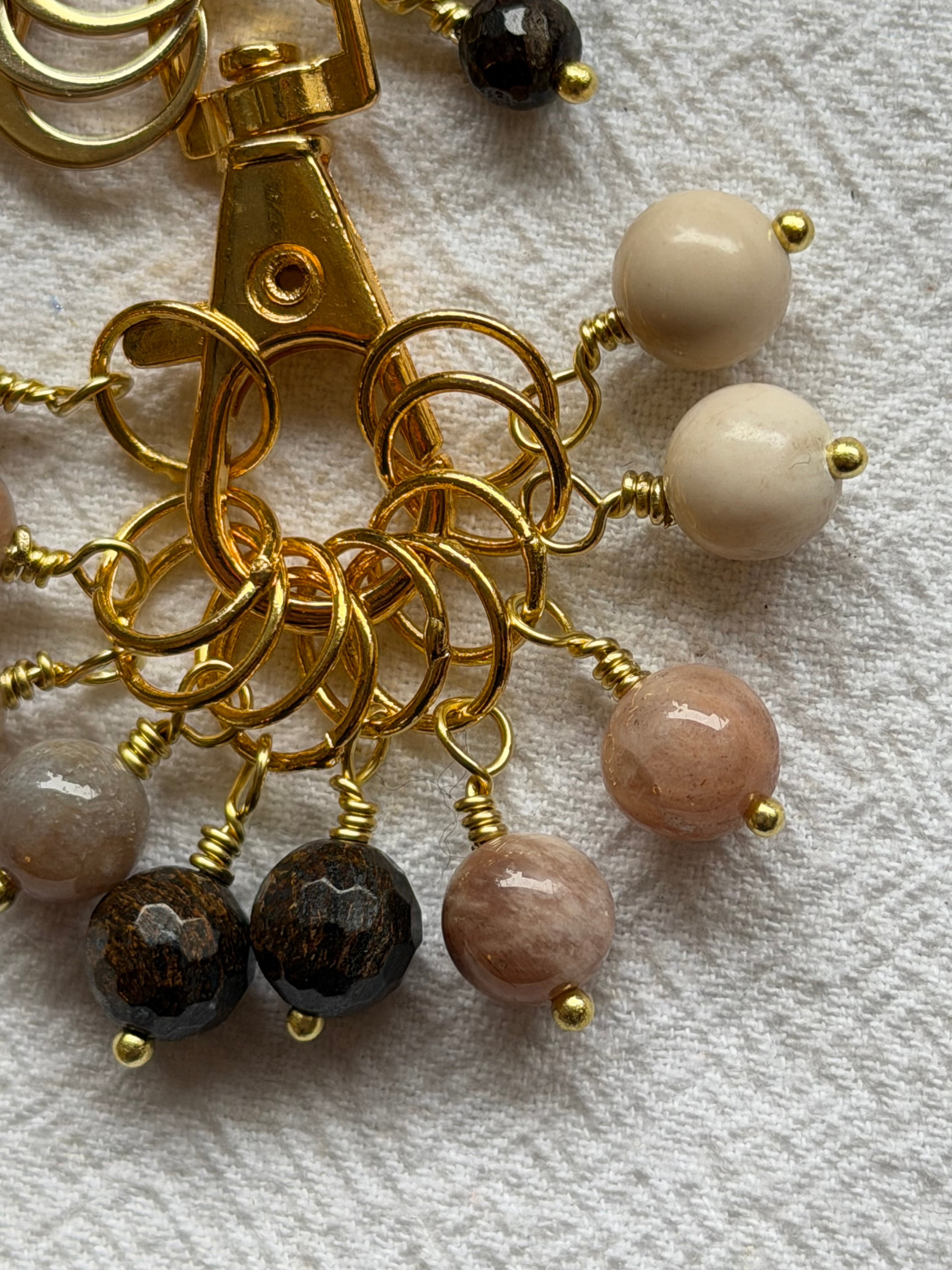 Maskemarkør sæt Solsten, Bronzit og Fossil, Forgyldt - Stor - 7mm og åbenlukkelige markører (Kopi) (Kopi)