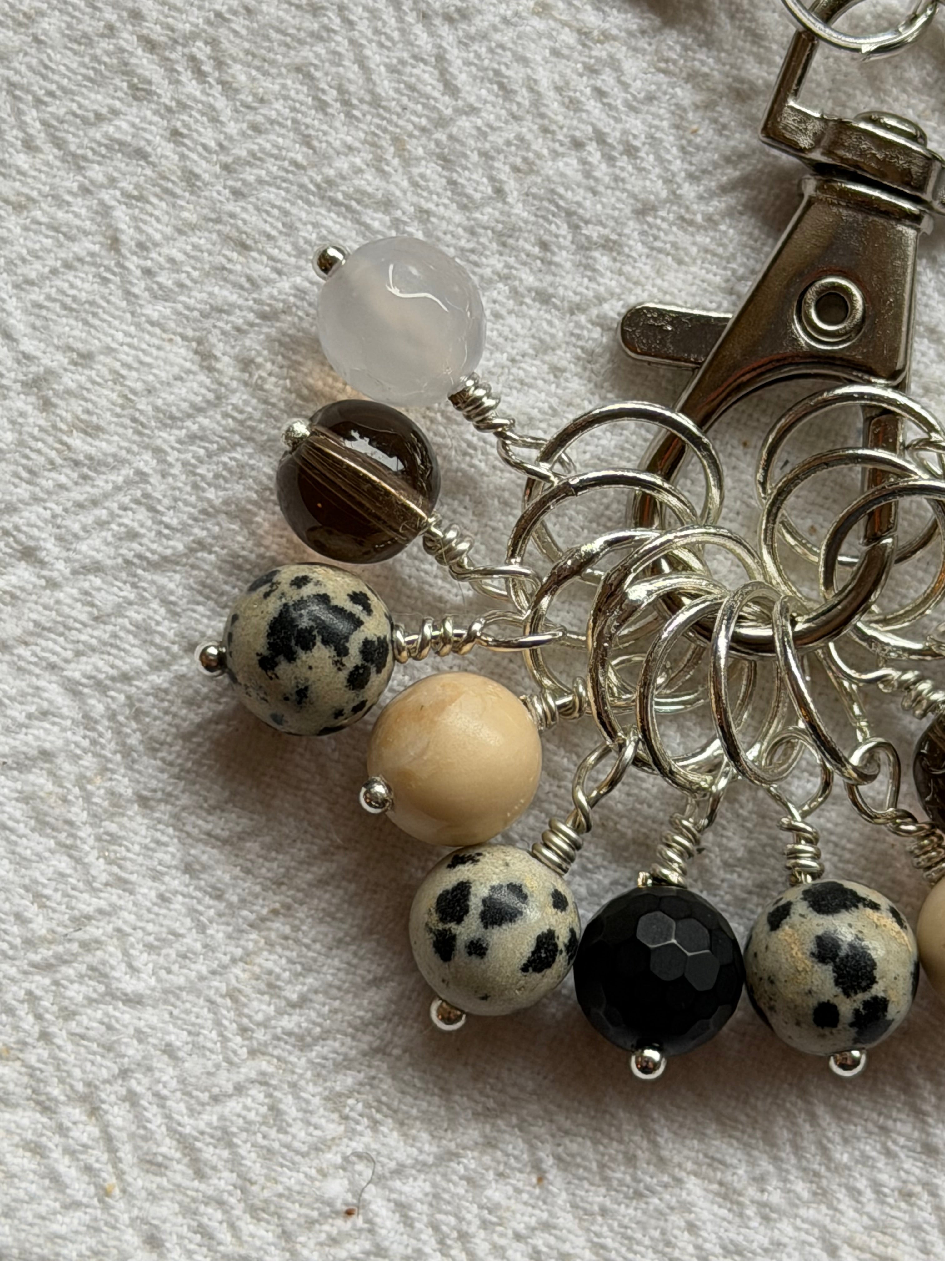 Maskemarkør sæt Dalmatiner Jasper, Røg kvarts, Agat og Fossil, forsølvet - Stor - 7mm og åbenlukkelige markører