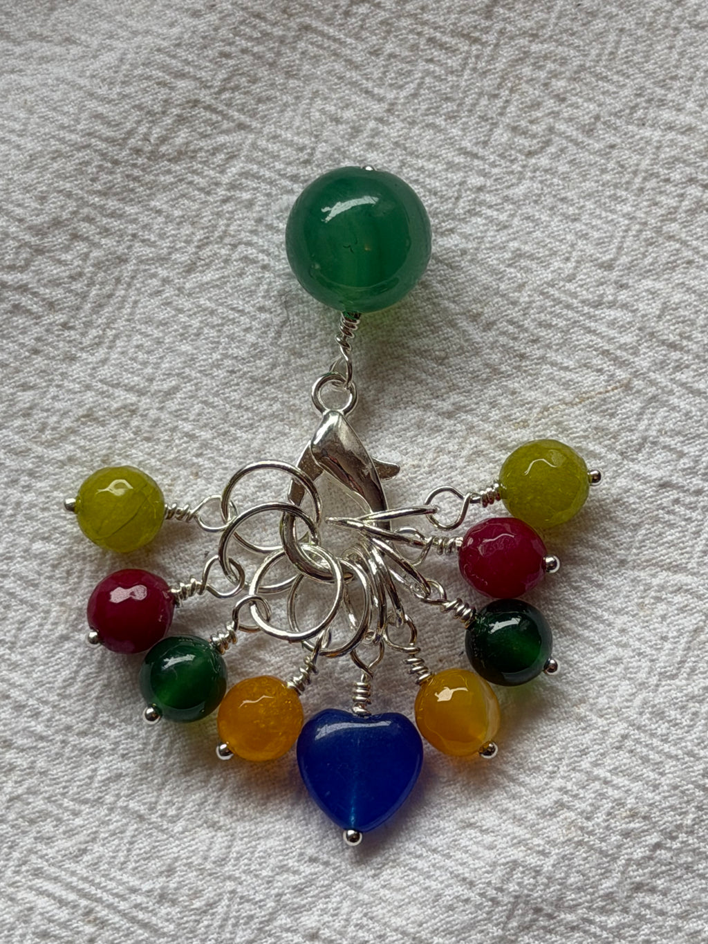 Maskemarkør sæt blå hjerte forsølvet. Op til 7 mm. Peridot, Rubin og Agater