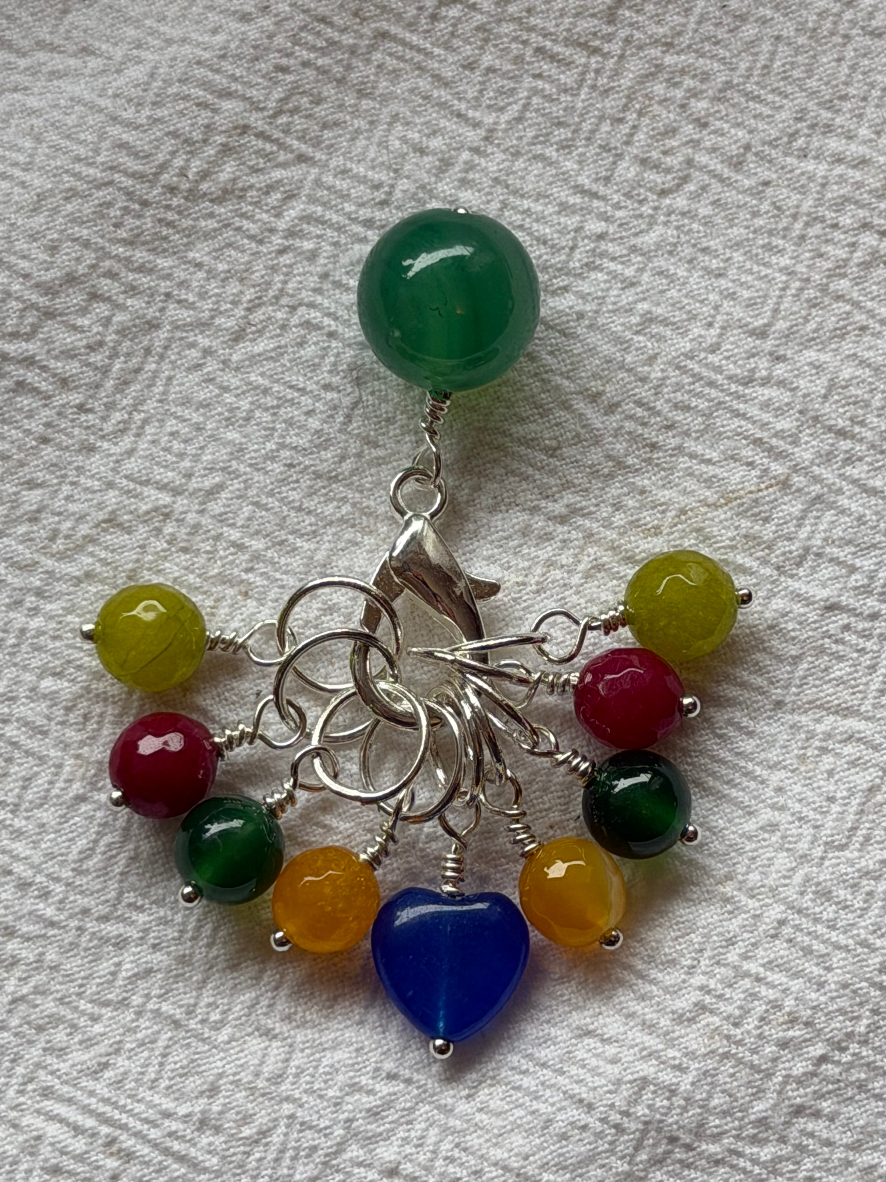 Maskemarkør sæt blå hjerte forsølvet. Op til 7 mm. Peridot, Rubin og Agater