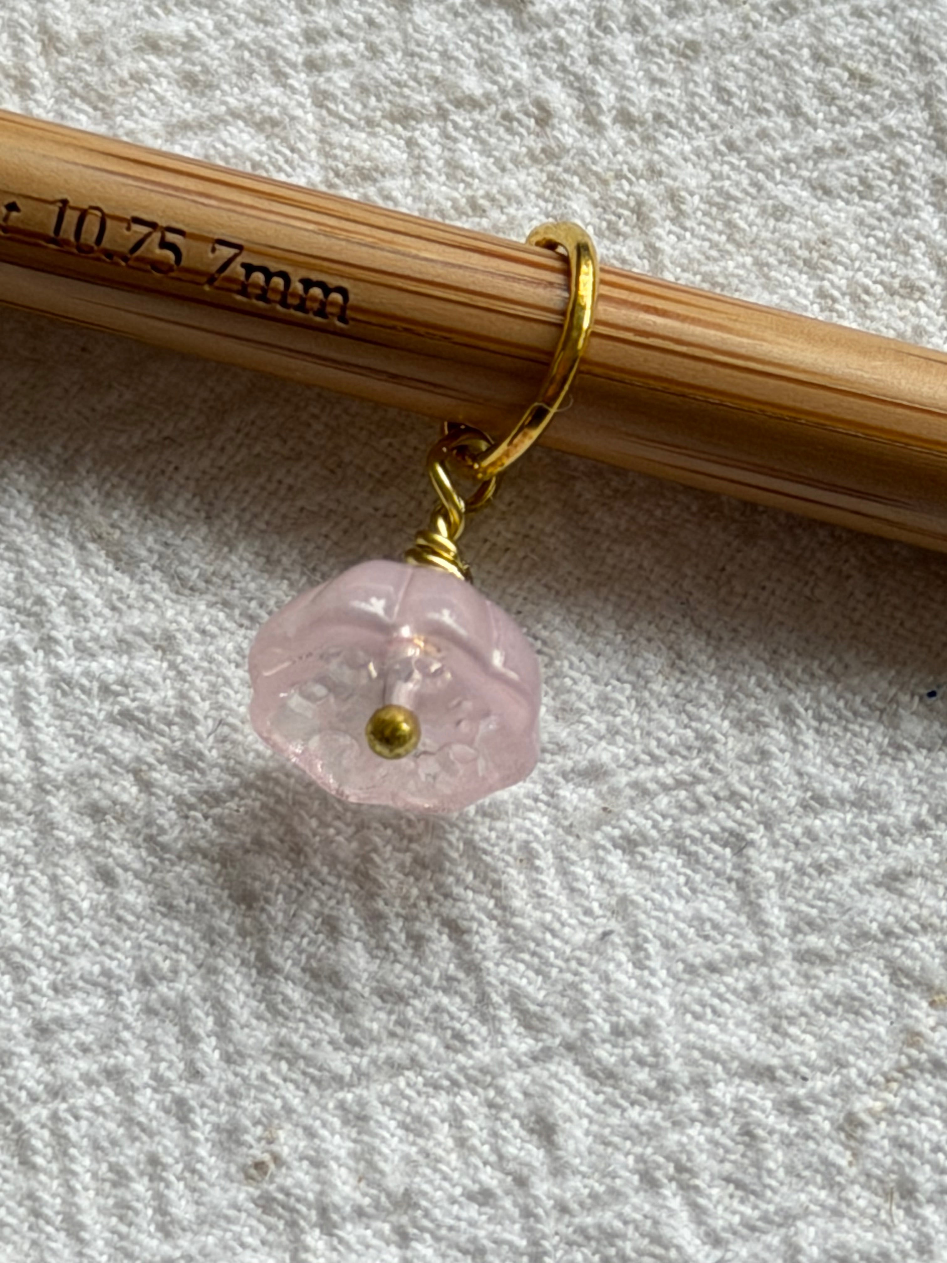 Maskemarkør Lotus Rosakvarts forgyldt eller forsølvet - Se beskrivelsen