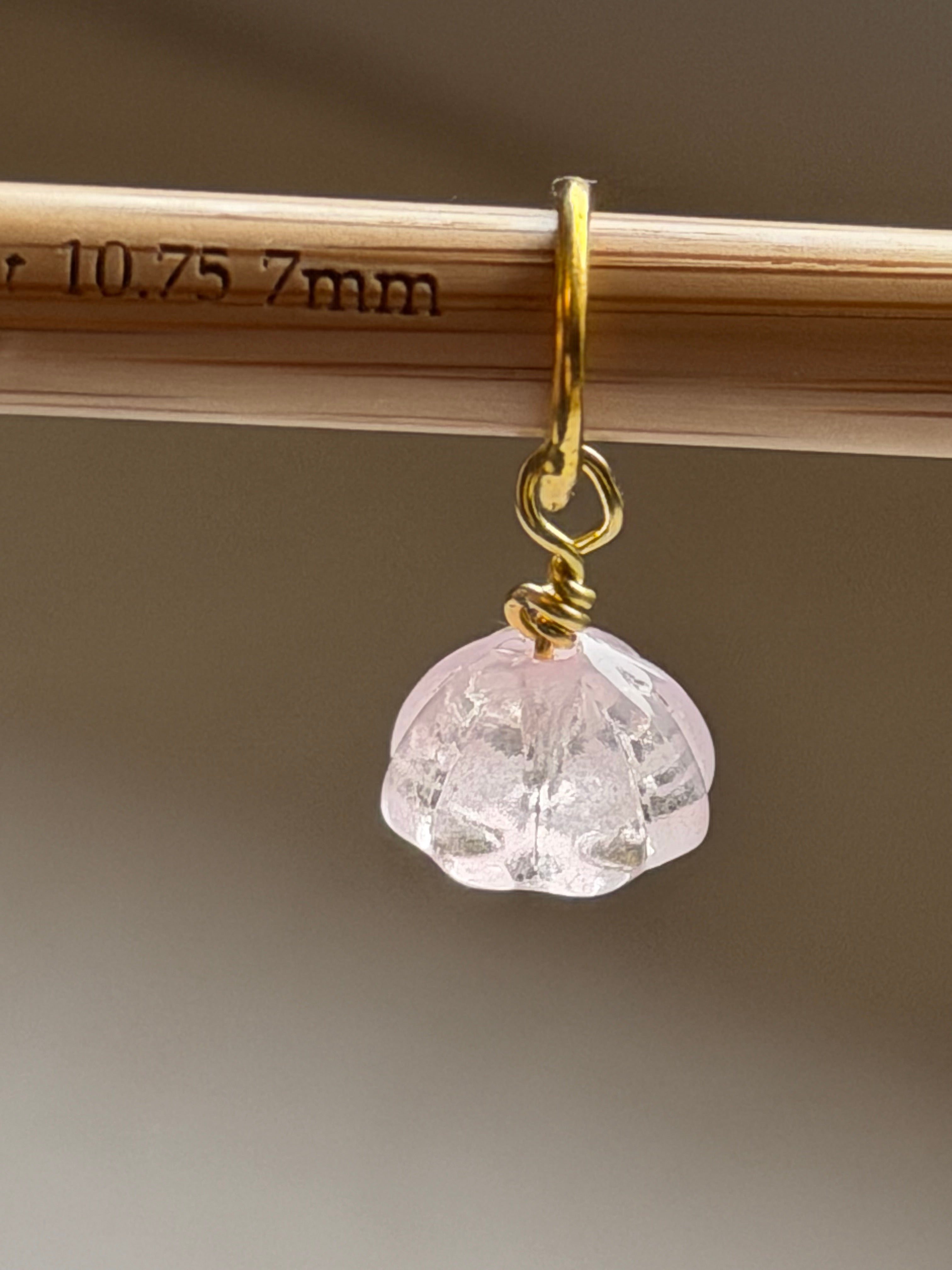 Maskemarkør Lotus Rosakvarts forgyldt eller forsølvet - Se beskrivelsen