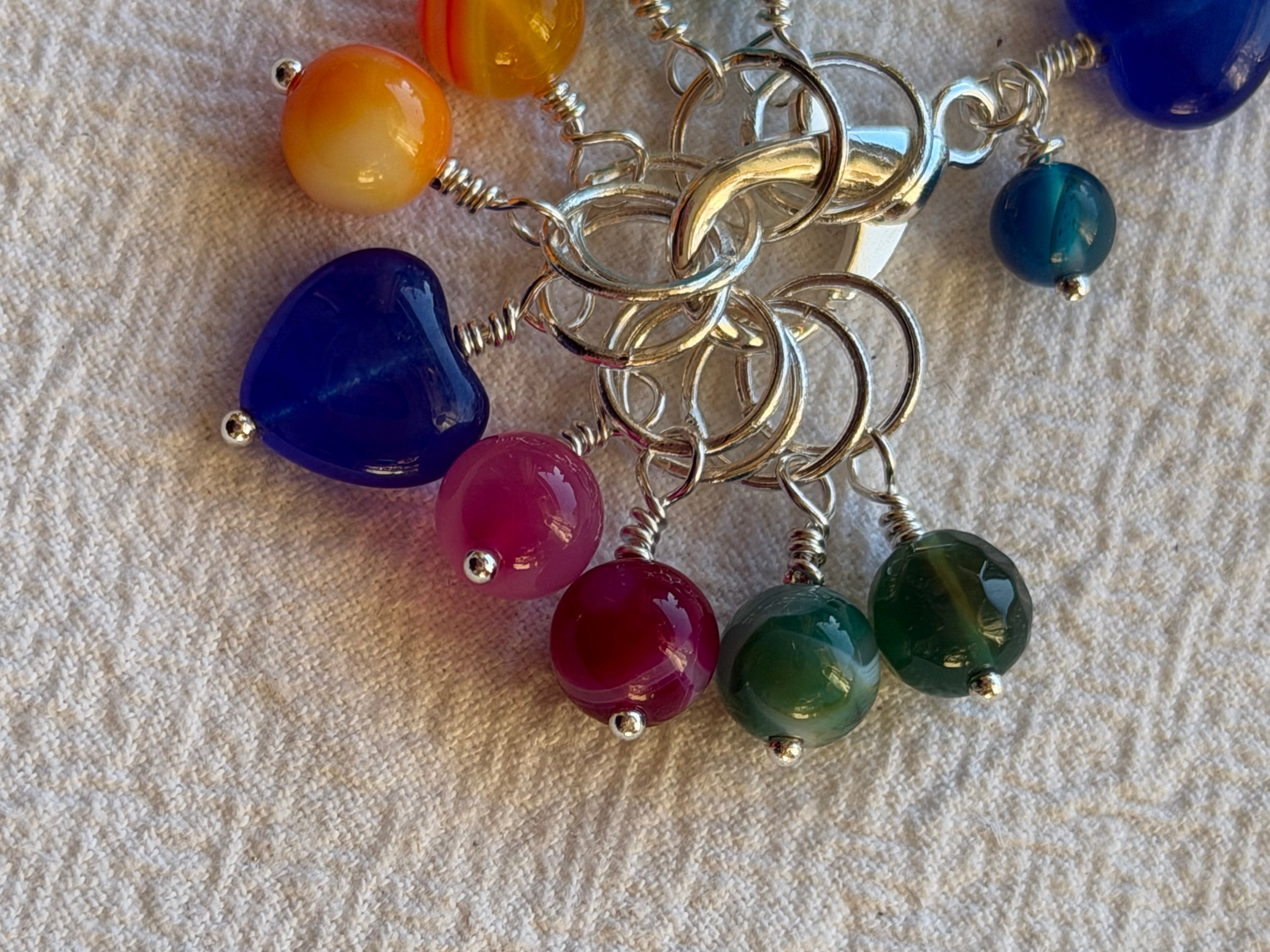 Maskemarkør sæt Blå Hjerte og Agater forsølvet. Op til 7 mm.